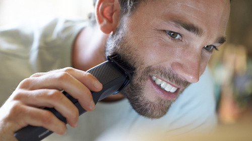 Philips Norelco La Barba Y El Rastrojo Del Condensador De Aj