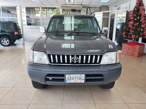 Imagen 4 de 15 de Toyota Meru 4x4