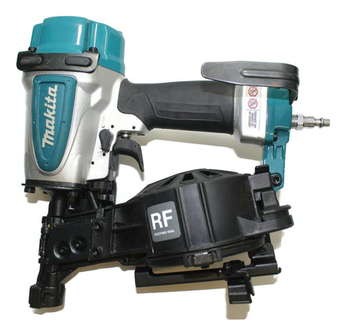 Makita An454 Clavadora 1 3/4  De Serpertin P/techos