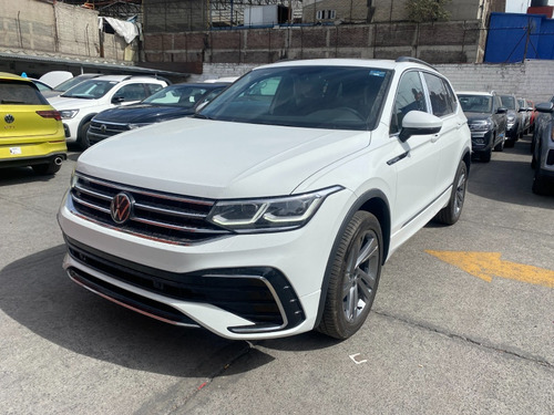 Volkswagen Tiguan R-line 1.4 