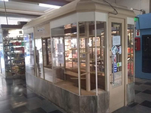Imagen 8 de 12 de Alquiler Gondola En Galeria Pasaje Central B° Centro.