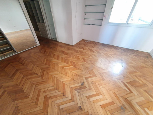 Imagen 6 de 30 de Dúplex En Edificio De Estilo Francés, Excelente Categoría