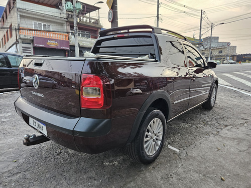 Volkswagen Saveiro 1.6 Highline Cab. Dupla Total Flex 2p