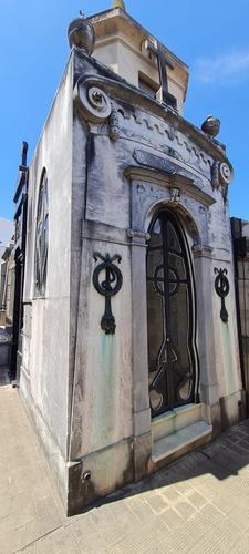Imagen 4 de 5 de Boveda Cementerio Recoleta Lista Para Escriturar Leer Descripcion