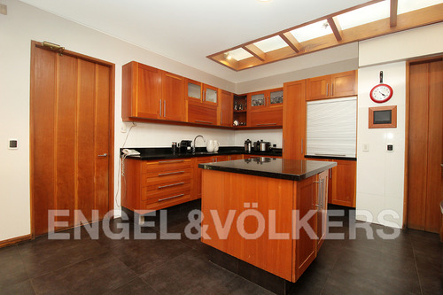 Arriendo Gran Casa Con Cancha De Tenis