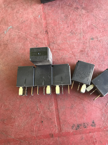 F57b 14b192 Aa Relay De Caja Fusibles Ford Varios Autos (Usado)