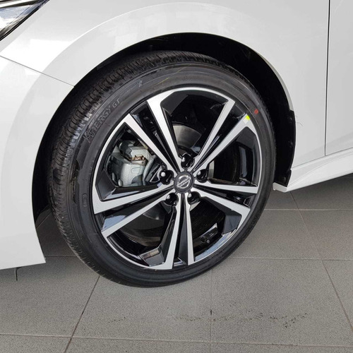 Imagen 5 de 15 de Nissan Sentra 2023 2.0 Sr ( Solo Contado )
