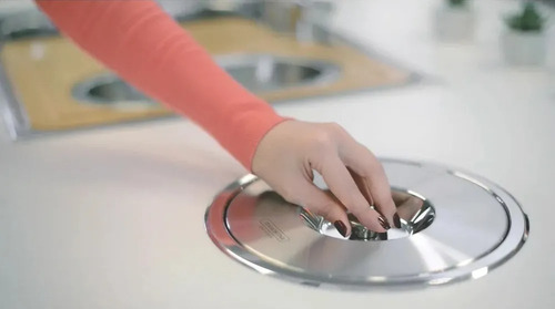 Imagem 4 de 6 de Lixeira Inox Embutir Clean 5 Litros 94518005 Tramontina