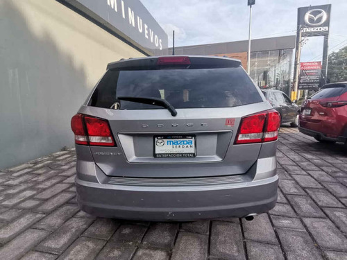 Imagen 4 de 15 de Dodge Journey 2018 5p Se L4/2.4 Aut 7/pas