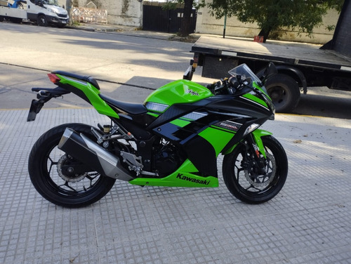 Kawasaki Ninja 300