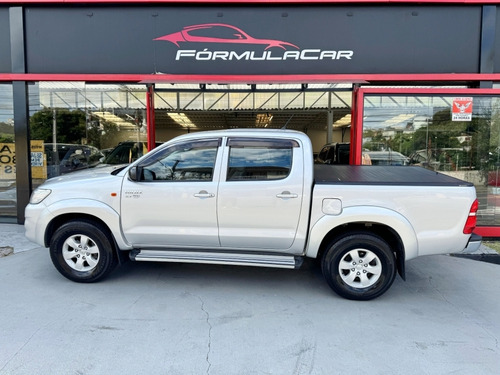 Toyota Hilux 2.7 SR 4X2 CD 16V FLEX 4P AUTOMÁTICO