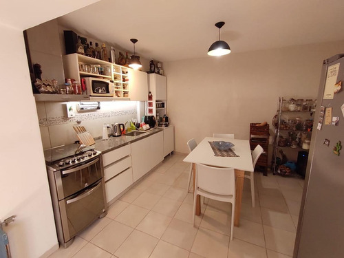 Imagen 8 de 14 de Ph En Venta, Asborno 295 (depto 1), Belén De Escobar