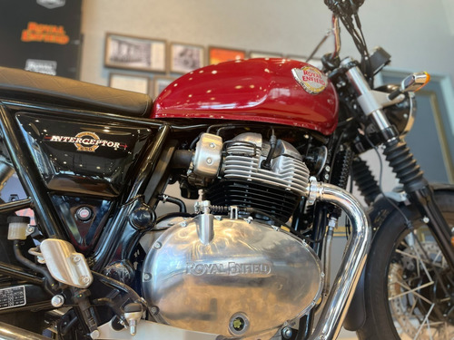 Imagen 12 de 25 de Royal Enfield Interceptor Canyon Red 0 Km