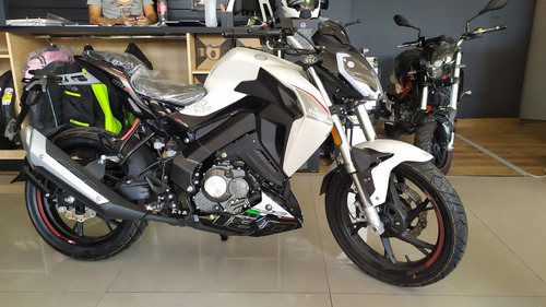 Benelli 180s - No Honda Cg - No Yamaha Ybr , No Rouser.