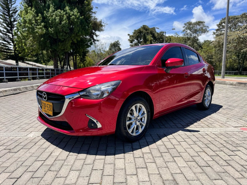 Mazda 2 1.5 Touring Sedan