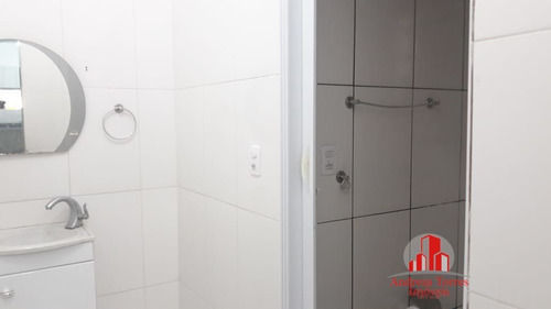 Casa À Venda No Bairro Jardim Garcez - Taubaté/sp - 873