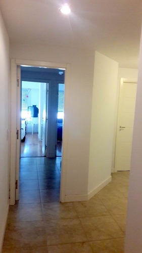Imagen 4 de 30 de Venta / Oportunidad / Moderno Departamento 3 Amb Con Cochera Frente A Plaza España/ Mar Del Plata