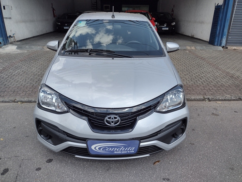 Imagem 6 de 11 de Toyota Etios 2019 1.5 X Plus 16v Aut. 4p