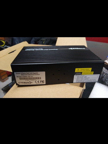 Cygnus S2008-150-v2 Switch Cctv Industrial De 8 Puertos Fan-