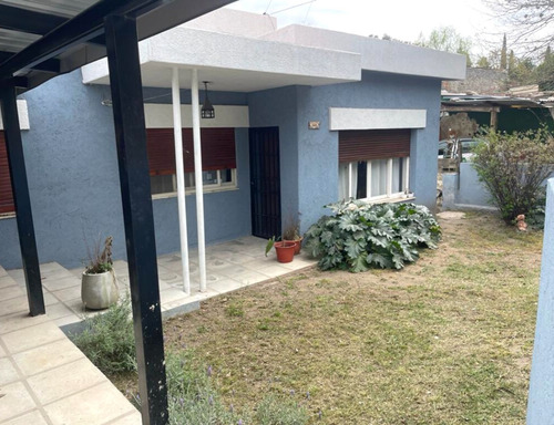 Casa En Venta - Barrio Villa Estela - La Falda