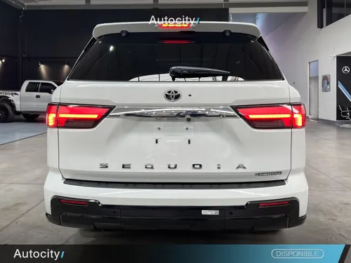 Toyota Sequoia Version 1794 2025
