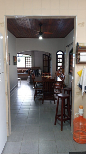 Imagem 10 de 14 de Casa Isolada Na Praia Grande .