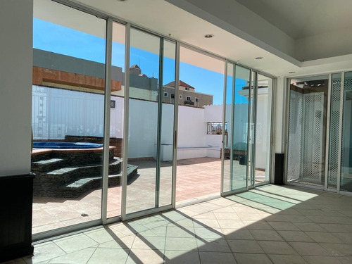 Imagen 22 de 27 de Vendo Penthouse De 3 Hab/ 350 Mts En Evaristo Morales