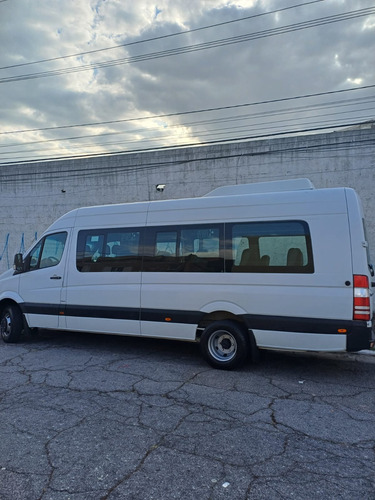 Mercedes-Benz Sprinter Furgão 2.2 Cdi 515 Rd Extra Longo Teto Alto 15,5m3 5p