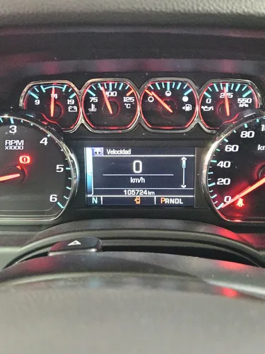 Chevrolet Suburban 5.3 V8 LT Piel 2 Fila Asientos At (B)