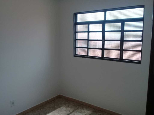 Venda De Apartamentos / Padrão Na Cidade De São Carlos 27211