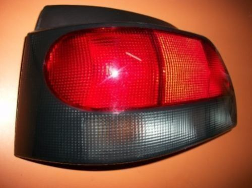 Faro Trasero Renault Clio 94