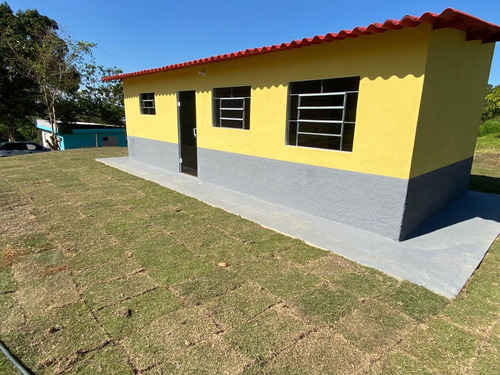 Imagem 12 de 14 de R07- Casa Toda Pronta Na Cidade De Guararema.