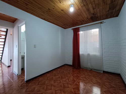 Se Arrienda Casa En Sector Escuadrón, Coronel. (3d 2b)