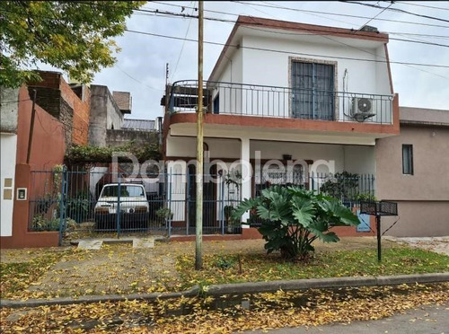 Departamento Ph  En Venta - El Paloma - Morón