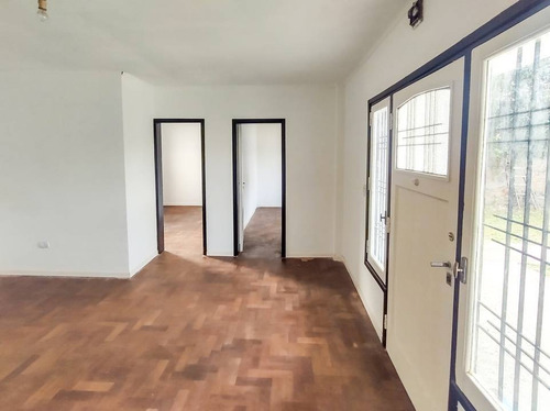 Imagen 3 de 24 de Venta De Casa Ph En Hurlingham 3 Amb