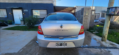 Renault Symbol 1.6 Confort