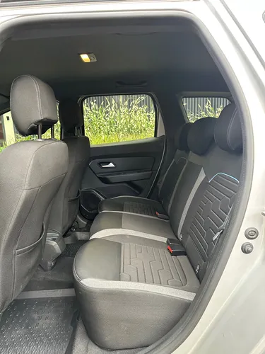 Renault Duster 1.3 Intense Cvt