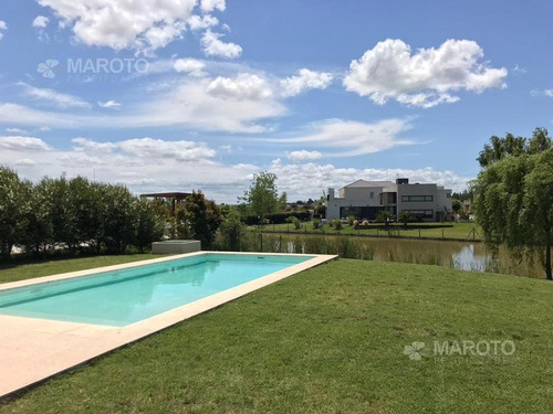 Imagen 20 de 22 de Casa En Venta En San Benito - Maroto Propiedades