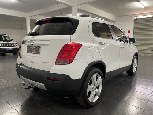 Imagem 4 de 10 de Chevrolet Tracker 1.8 Mpfi Ltz 4x2 16v Flex 4p Automático