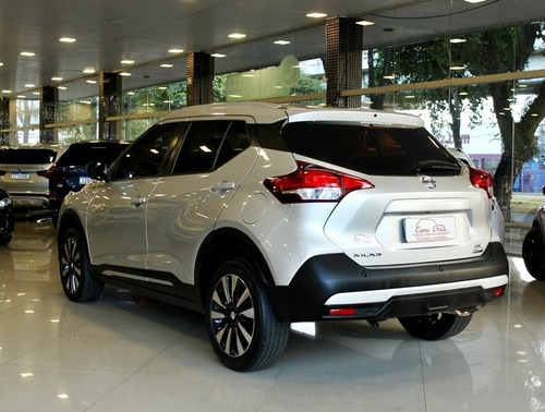 Imagem 2 de 5 de Nissan Kicks Sv 4p Flex Aut