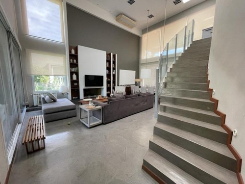 Imagen 3 de 15 de Casa Cuatro Dormitorios Cadaques Funes Hills