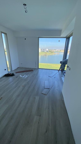 Imagen 18 de 22 de Casa En Venta - San Sebastián, Area 5