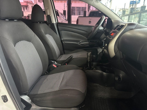 Nissan Versa VERSA 1.0 12V FlexStart 4p Mec.