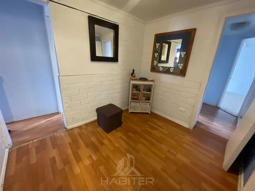 Casa En Venta De 4 Dorm. En Curicó