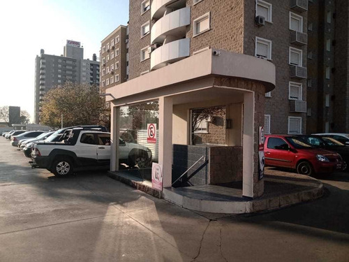 Villasol Cochera Venta Frente Al Carrefour Colón Oportunidad Seguridad 24hs Con Escritura