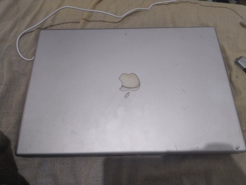 Macbook Pro 2007 Antigo Core 2 Duo Ssd 120gb Ddr2 4gb A1226 Prata (Usado)