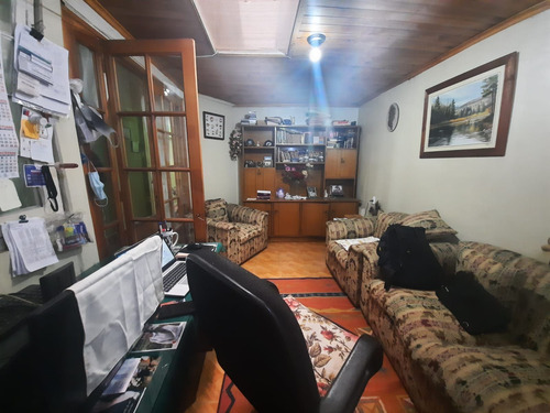 Grace Kelm Vende, Inversion! Casa En Excelente Estado, 15d/3