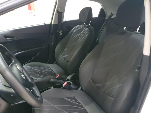Imagem 12 de 13 de Hyundai Hb20 Comf. 1.0 Flex