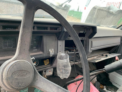 Imagen 4 de 15 de Ford F7000 Año 1998