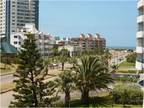 Imagen 11 de 30 de Simpatico Departamento En Punta Del Este